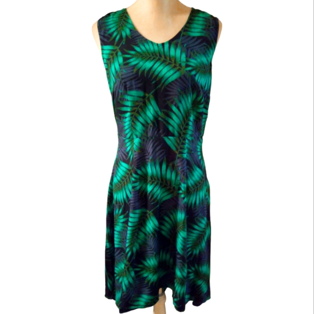 FAMILY COLLECTION dresses - Picture 2 of 7